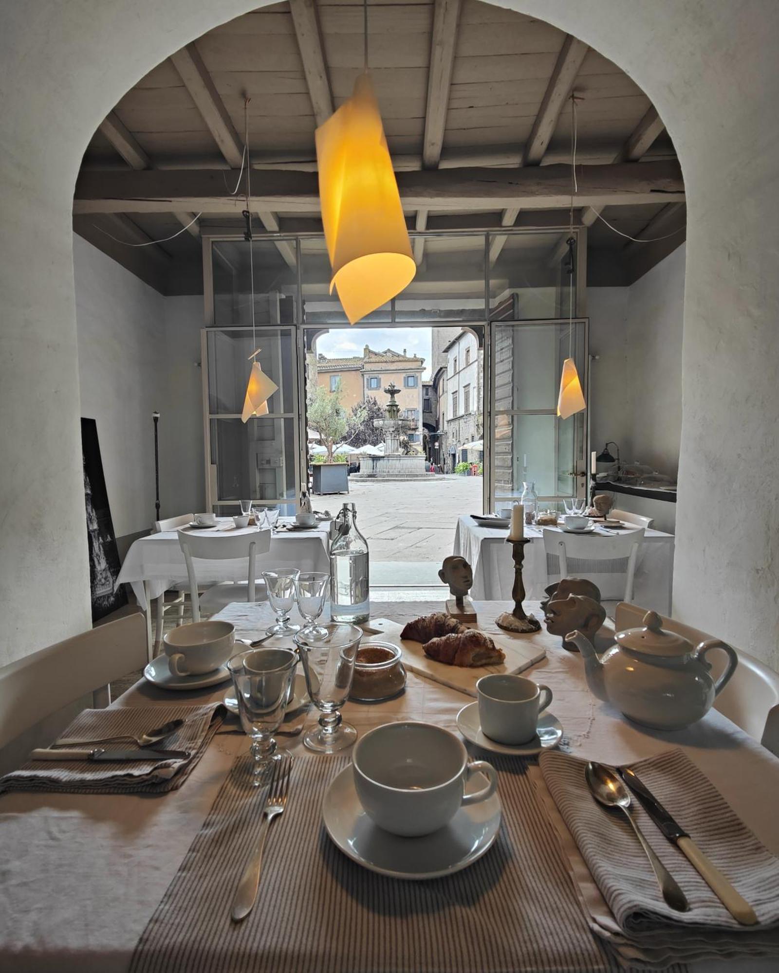 B&B A Piazza Del Gesu Viterbo Bagian luar foto